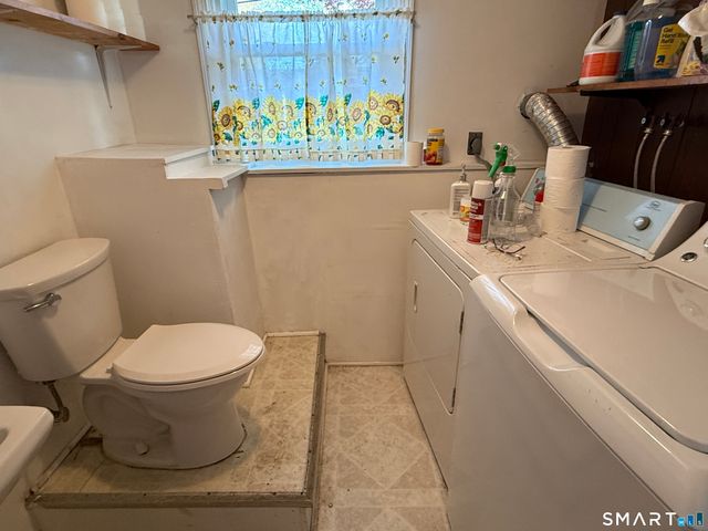67 Gail Drive, Naugatuck, CT 06770