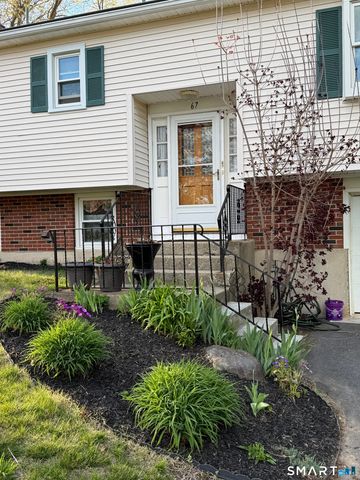 67 Gail Drive, Naugatuck, CT 06770