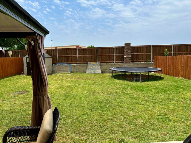 1113 Day Dream Drive, Fort Worth, TX 76052