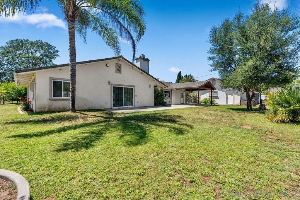 Image 42 of property listing at 411 Leclair, Escondido, CA 92026