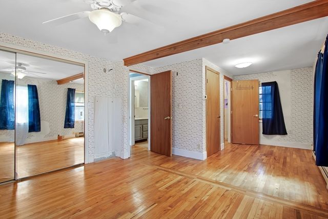 42 Allen St, Abington, MA 02351