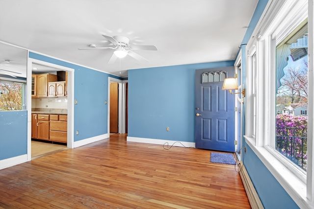 42 Allen St, Abington, MA 02351