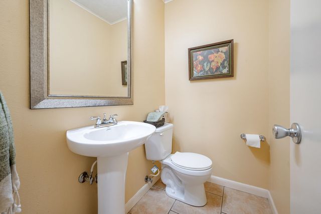 209 Country Estates Drive, Houma, LA 70364