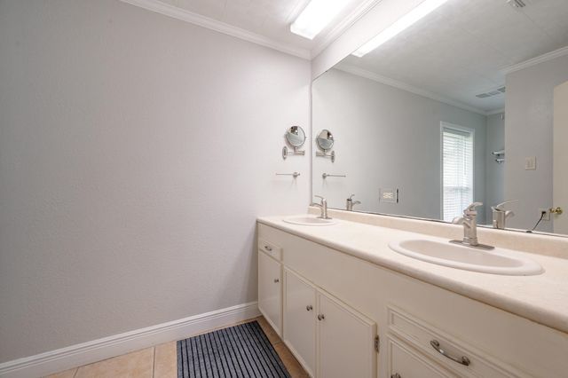 209 Country Estates Drive, Houma, LA 70364