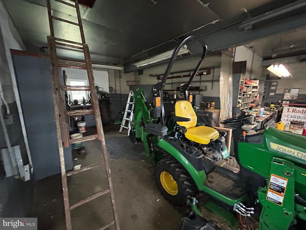 Image 10 of property listing at 699 S EGG HARBOR RD, Hammonton, NJ 08037