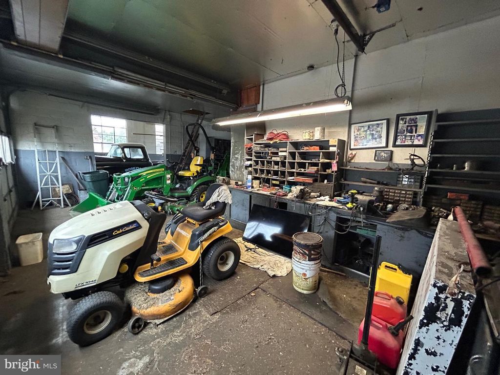 Image 11 of property listing at 699 S EGG HARBOR RD, Hammonton, NJ 08037