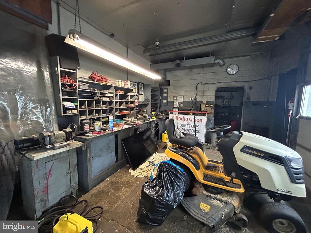 Image 6 of property listing at 699 S EGG HARBOR RD, Hammonton, NJ 08037