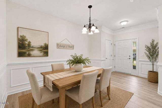 8711 Owl Roost Place, Raleigh, NC 27617