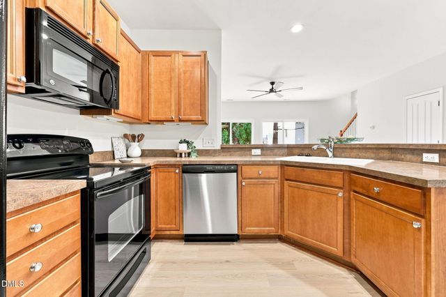 8711 Owl Roost Place, Raleigh, NC 27617