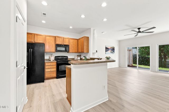 8711 Owl Roost Place, Raleigh, NC 27617