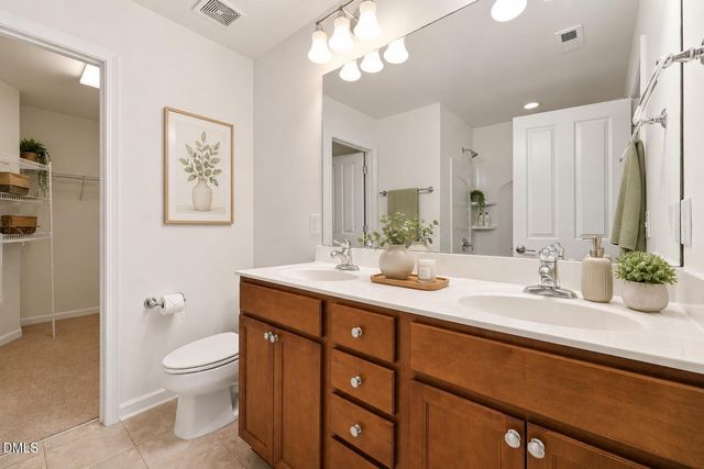 8711 Owl Roost Place, Raleigh, NC 27617