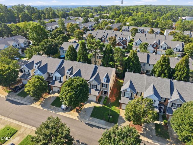8711 Owl Roost Place, Raleigh, NC 27617