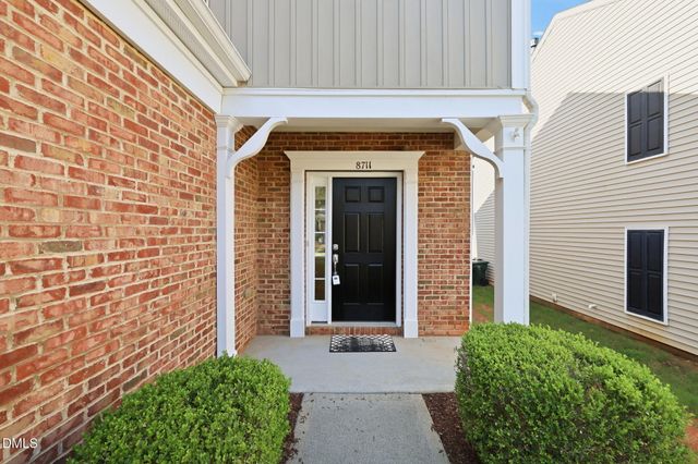 8711 Owl Roost Place, Raleigh, NC 27617