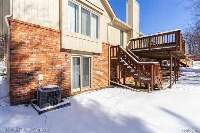 37019 Driftwood 5, Farmington Hills, MI 48331