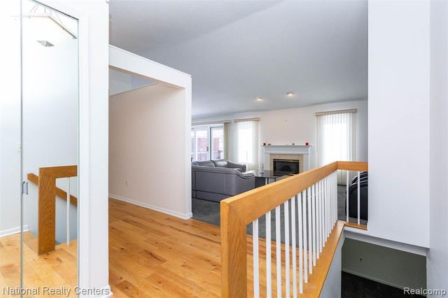 37019 Driftwood 5, Farmington Hills, MI 48331