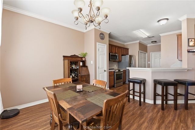 1425 West Villa Maria Road 605, Bryan, TX 77801