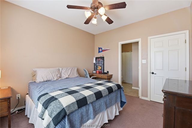 1425 West Villa Maria Road 605, Bryan, TX 77801