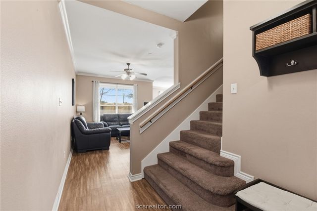 1425 West Villa Maria Road 605, Bryan, TX 77801