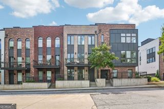 1213 Chelsea Circle NW, Atlanta, GA 30318