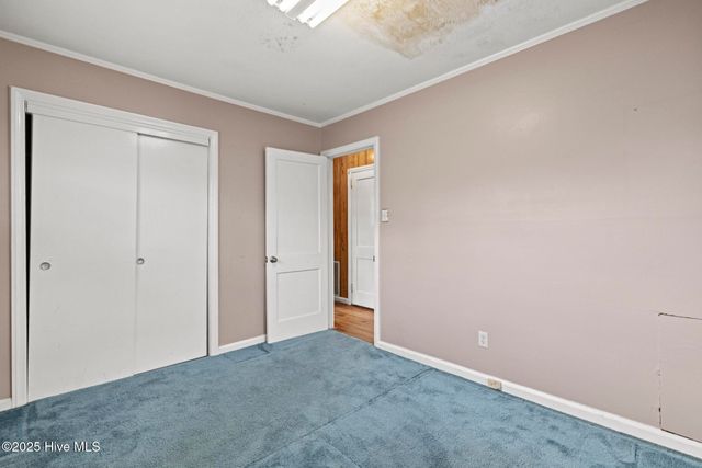 200 Banks Street, Jacksonville, NC 28540