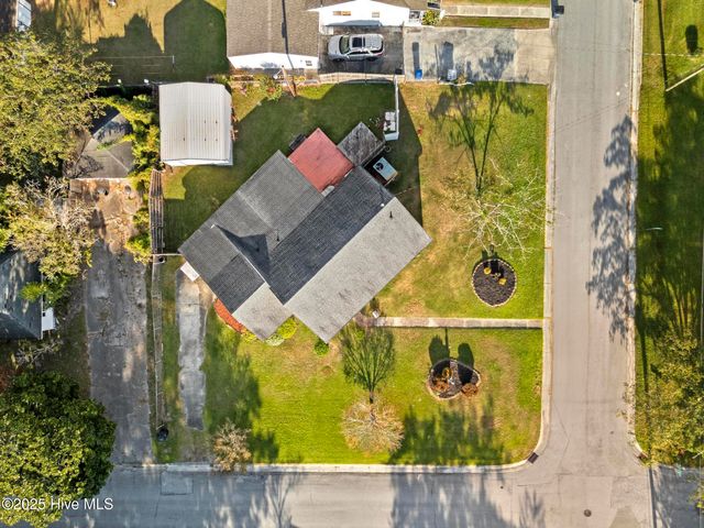 200 Banks Street, Jacksonville, NC 28540