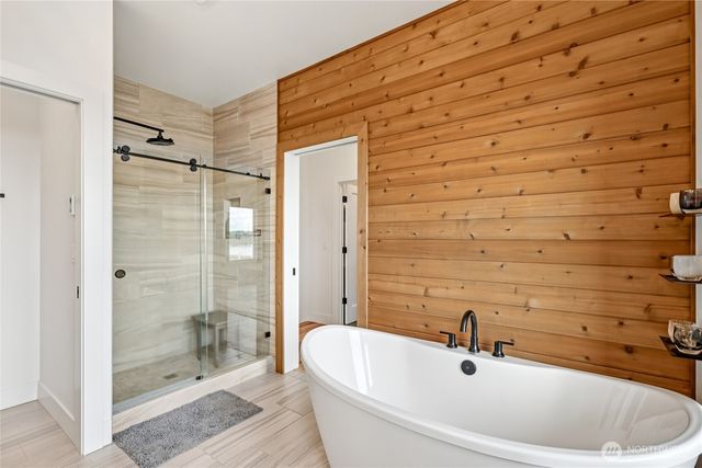 505 Michelle Drive, Camano Island, WA 98282