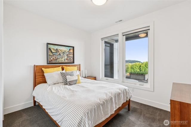 505 Michelle Drive, Camano Island, WA 98282