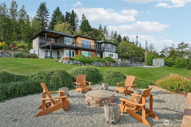 505 Michelle Drive, Camano Island, WA 98282