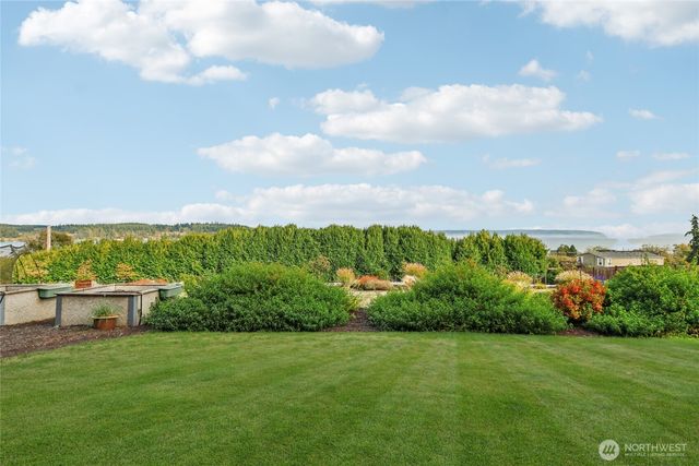 505 Michelle Drive, Camano Island, WA 98282