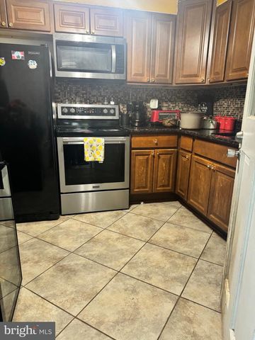 9104 8TH ST, Lanham, MD 20706