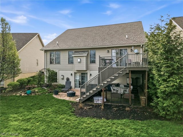 57 Timber Lake Drive, Hubbard, OH 44425