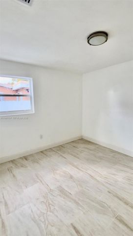 1800 SW 87th Ave, Miami, FL 33165