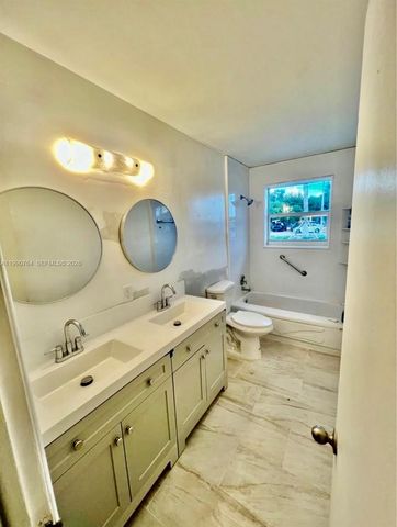 1800 SW 87th Ave, Miami, FL 33165