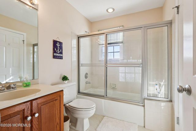 360 Captains Walk 60, Forked River, NJ 08731
