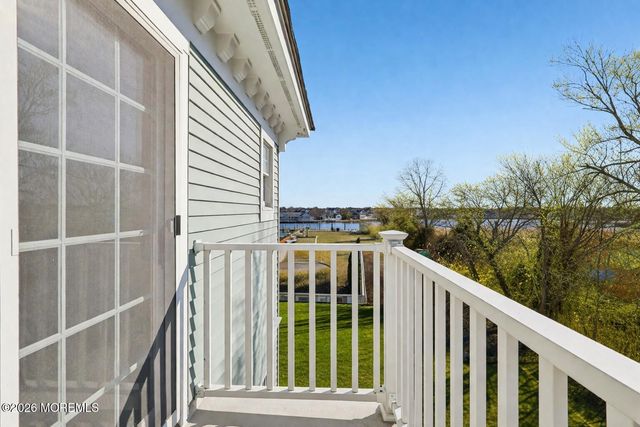 360 Captains Walk 60, Forked River, NJ 08731