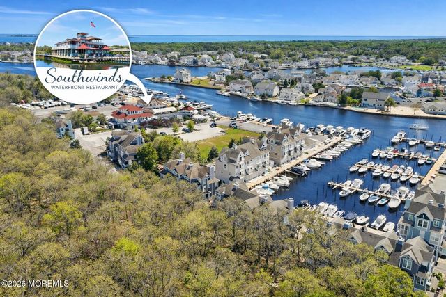 360 Captains Walk 60, Forked River, NJ 08731