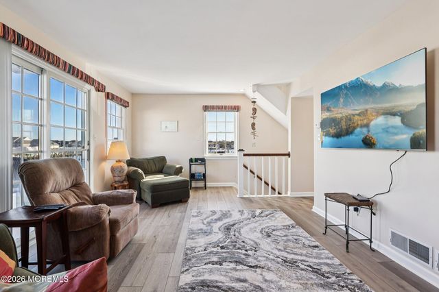 360 Captains Walk 60, Forked River, NJ 08731