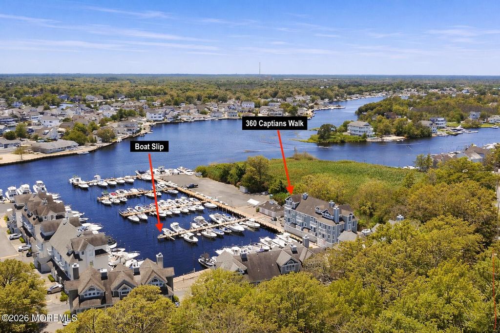 360 Captains Walk 60, Forked River, NJ 08731
