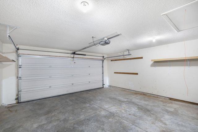 576 E CLEARVIEW DR, Columbia, MO 65202