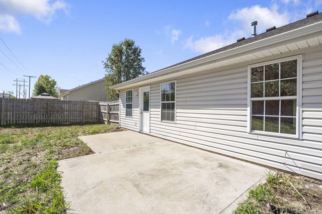 576 E CLEARVIEW DR, Columbia, MO 65202