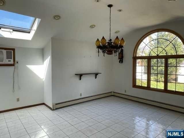 263 Phelps Avenue, Bergenfield, NJ 07621