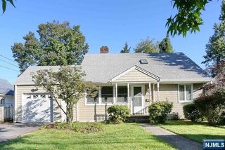 263 Phelps Avenue, Bergenfield, NJ 07621