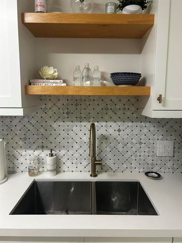 5800 Camino Del Sol Apt 106, Boca Raton, FL 33433