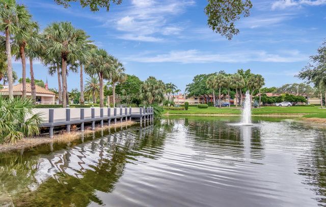 5800 Camino Del Sol Apt 106, Boca Raton, FL 33433