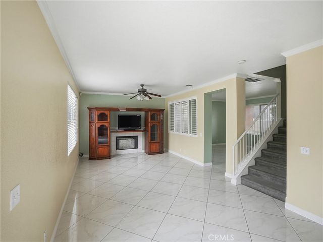 15689 Swan Rd, Fontana, CA 92337
