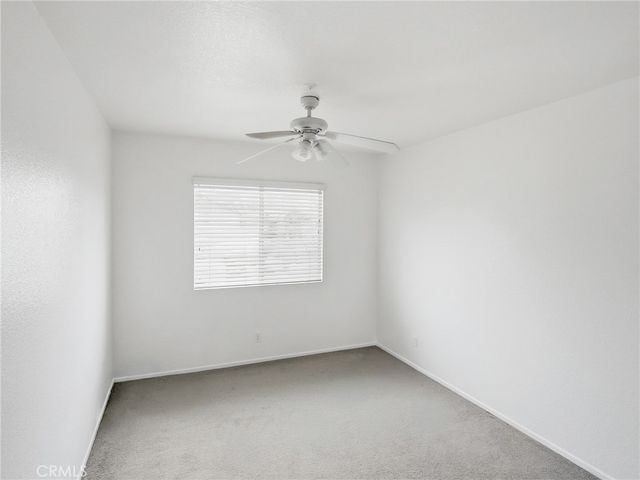 15689 Swan Rd, Fontana, CA 92337