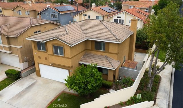 15689 Swan Rd, Fontana, CA 92337