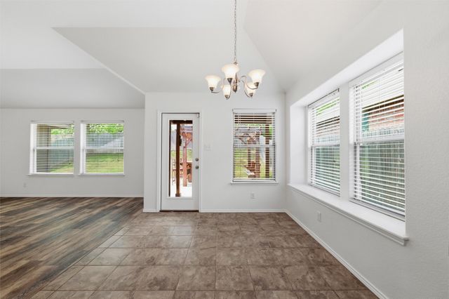 2312 Wakecrest Drive, Fort Worth, TX 76108