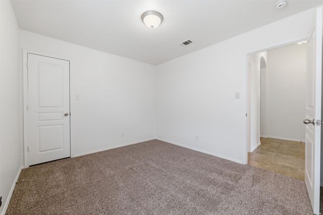 2312 Wakecrest Drive, Fort Worth, TX 76108