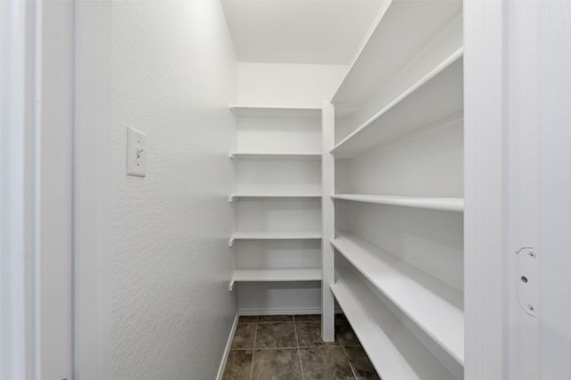 2312 Wakecrest Drive, Fort Worth, TX 76108